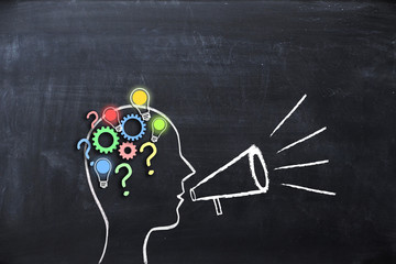 社区居委会依据国家法律法规和政策